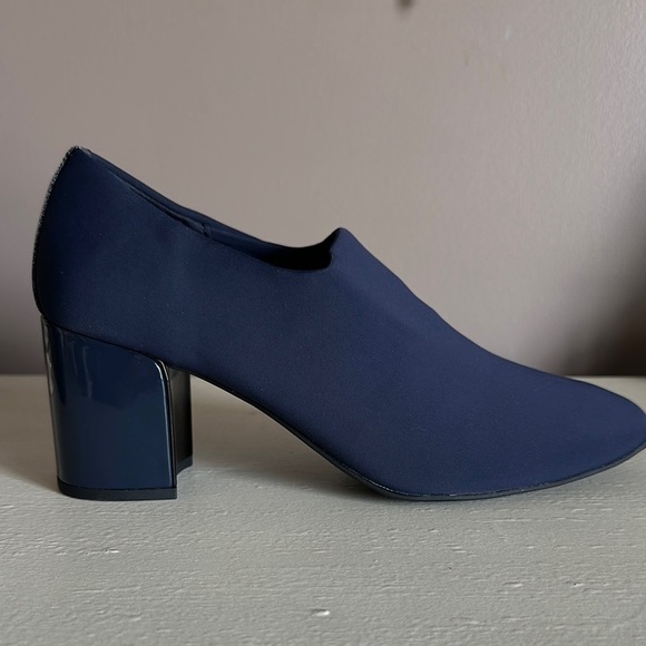 Anne Klein Midnight Blue Block Heels - Picture 1 of 7
